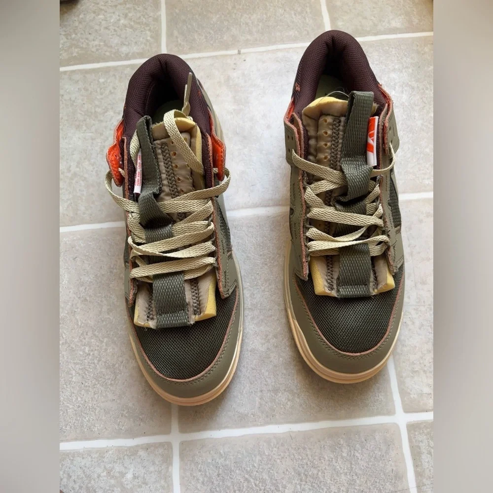 Nike trendy sneakers